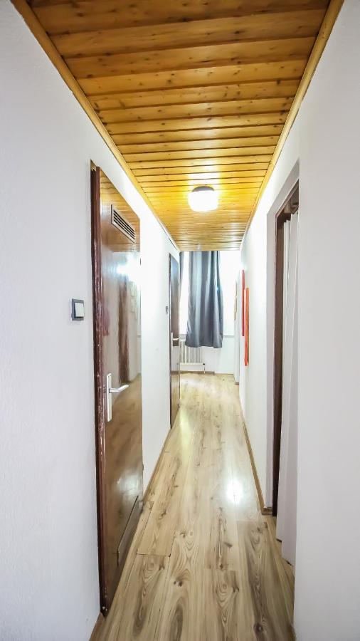 Ss Family 3 Bedroom Apartment In Praterstern Area Dw8 Wien Eksteriør bilde