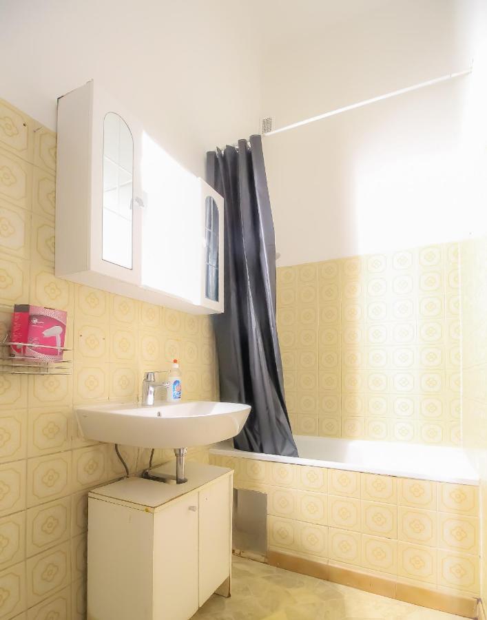 Ss Family 3 Bedroom Apartment In Praterstern Area Dw8 Wien Eksteriør bilde